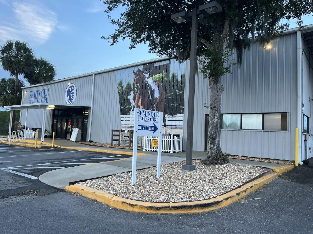 Commercial Pressure Washing Services in Ocala